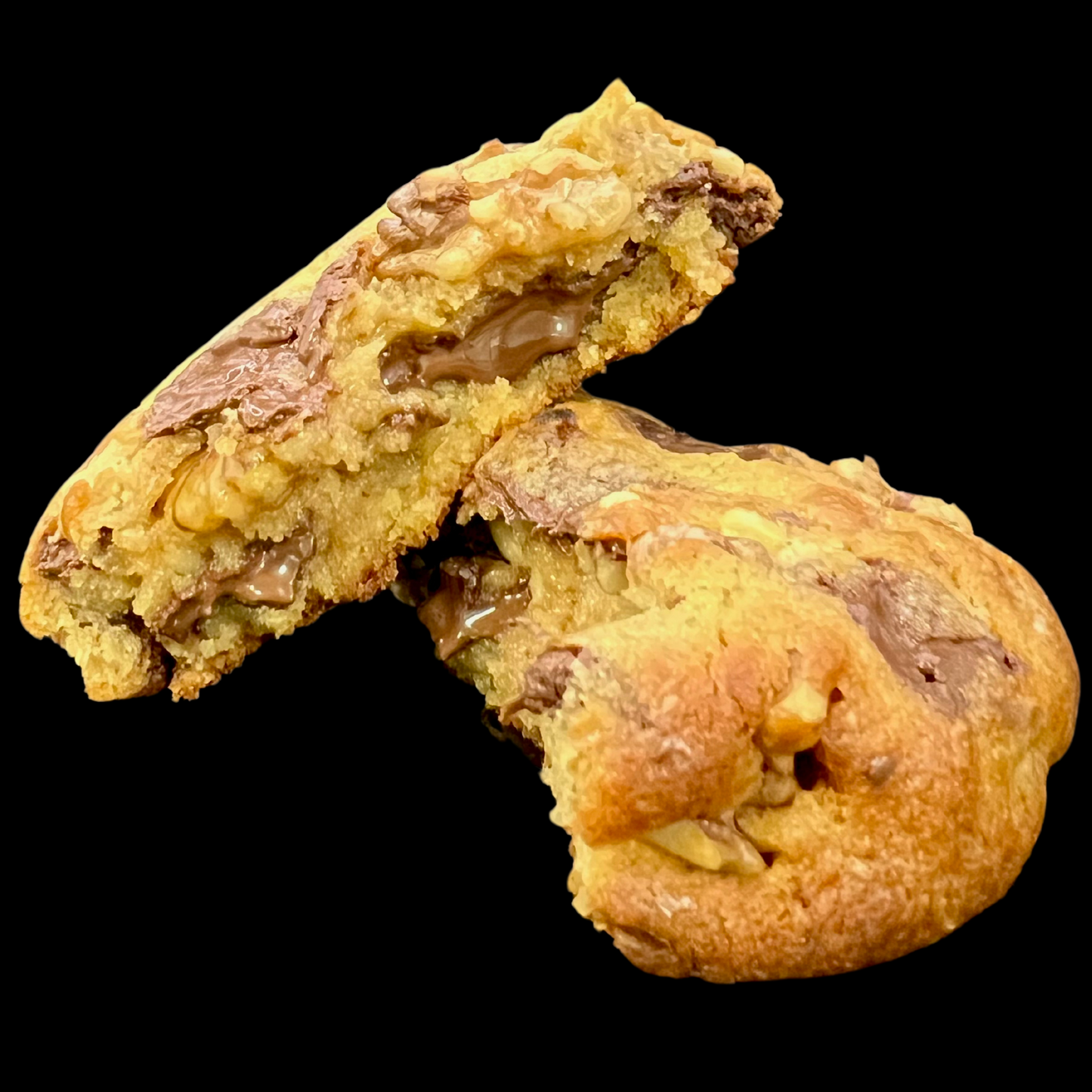 WALNUT CHOCOLATE CHUNK COOKIE