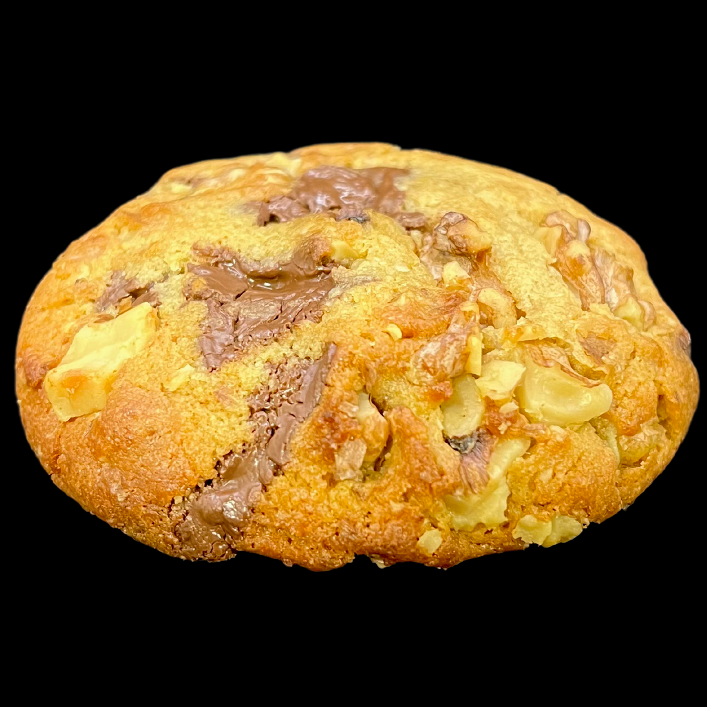 WALNUT CHOCOLATE CHUNK COOKIE