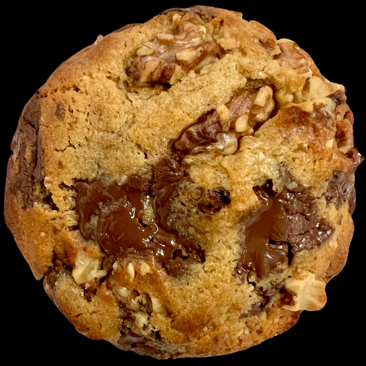 WALNUT CHOCOLATE CHUNK COOKIE