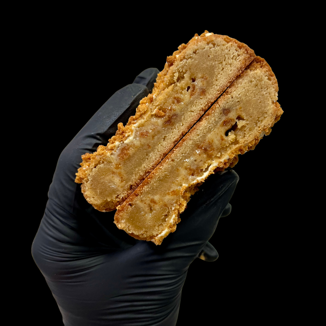 WHITE CHOCOLATE GINGERBREAD COOKIE