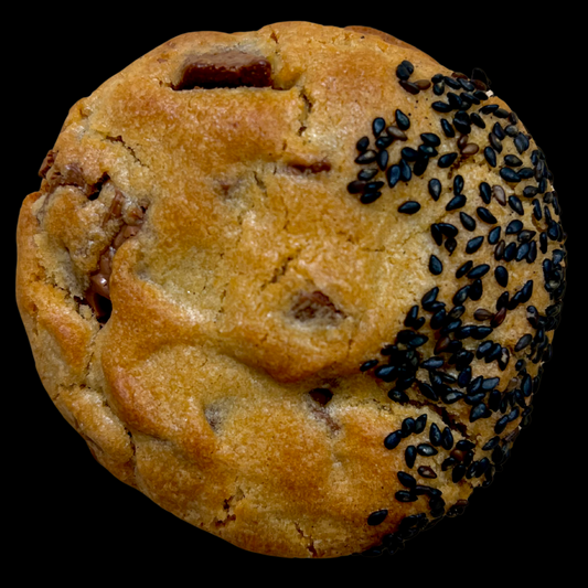 TAHINI, MILK CHOCOLATE & SESAME HALVA COOKIE